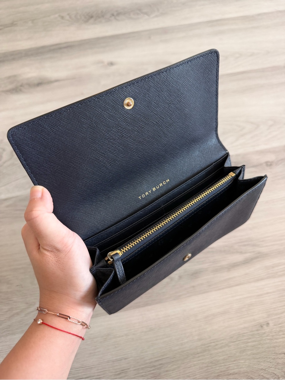 Tory Burch Black Saffiano Leather Continental Wallet with Gold Logo - Picture 3 of 3